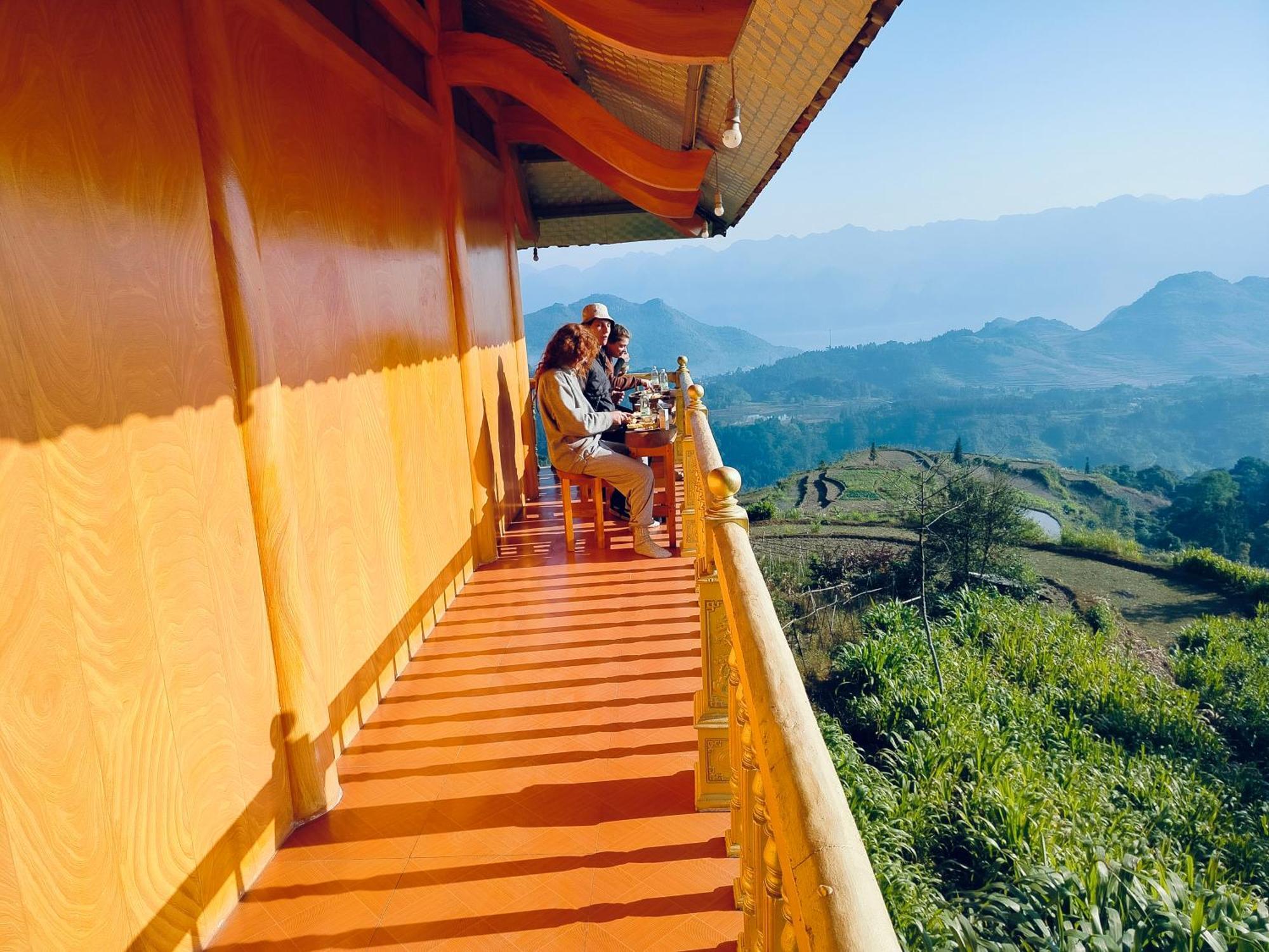 Cong Troi Homestay Хазянг Экстерьер фото